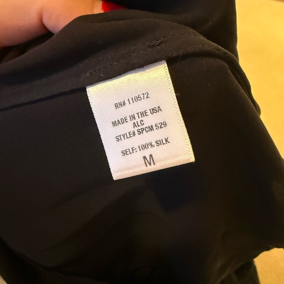 A.L.C. Black Draped Sleeveless Silk Blouse size M - Picture 6 of 6